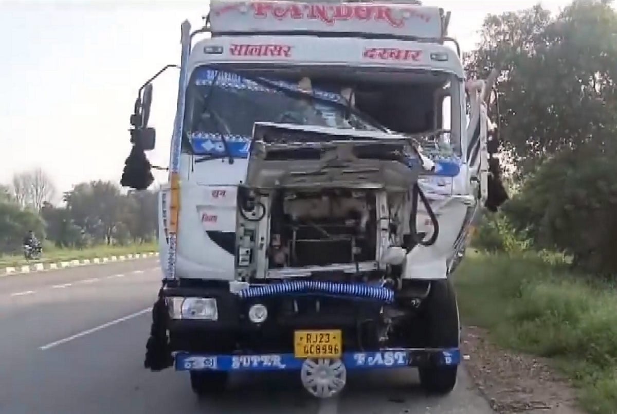 AP : The damaged truck that hit a pick-up vehicle at Narwana, in Jind, Tuesday, Sept. 3, 2024